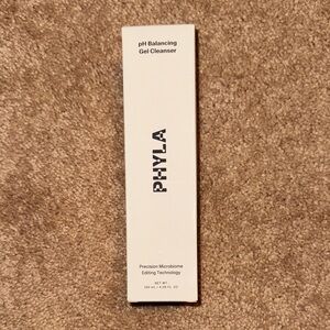 pH Balancing Gel Cleanser